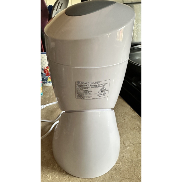 Hawaiian Shaved Ice S900A Snow Cone Machine - Picture 6 of 9